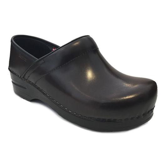 Sanita Professional Cabrio WIDE Clogs in Dark Brown (457611)