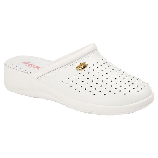 World of Clogs San Malo Healthcare Clog in White